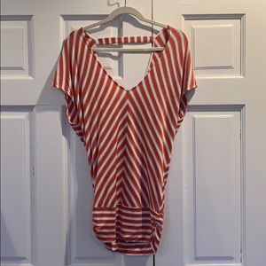 Bebe size small top